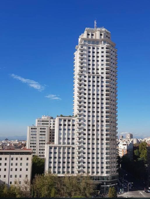 דירות מדריד Impresionante Apartamento En Edificio De Lujo Selton Plaza Espana מראה חיצוני תמונה